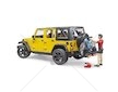 Jeep Wrangler Rubicon Unlimited s cyklistou a horským kolem BRUDER