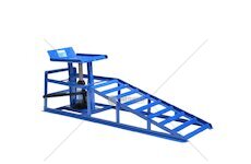 Nájezdová rampa s hydraulickým zvedákem 2T, 1 ks GEKO