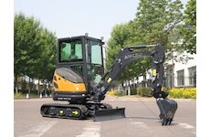 Pásový minibagr GORILA G26SE I PRO CAB