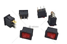 Přepínač kolíbka dvoupolohový 6A červený, vypnuto-zapnuto